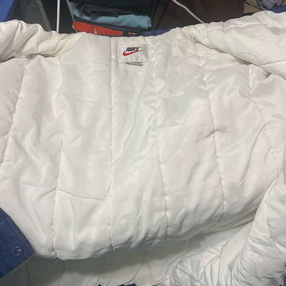 Nike Men’s Hoodie Jacket - Picture 8 of 9